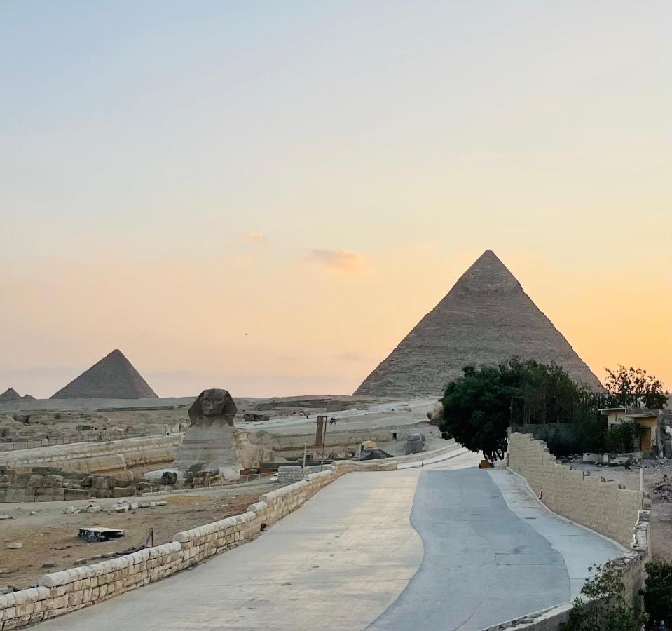 The Gate Hotel Front Pyramids & Sphinx View Kafret el-Gabal Extérieur photo