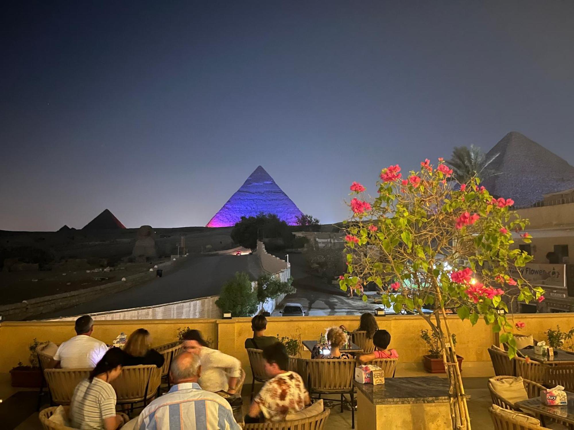 The Gate Hotel Front Pyramids & Sphinx View Kafret el-Gabal Extérieur photo