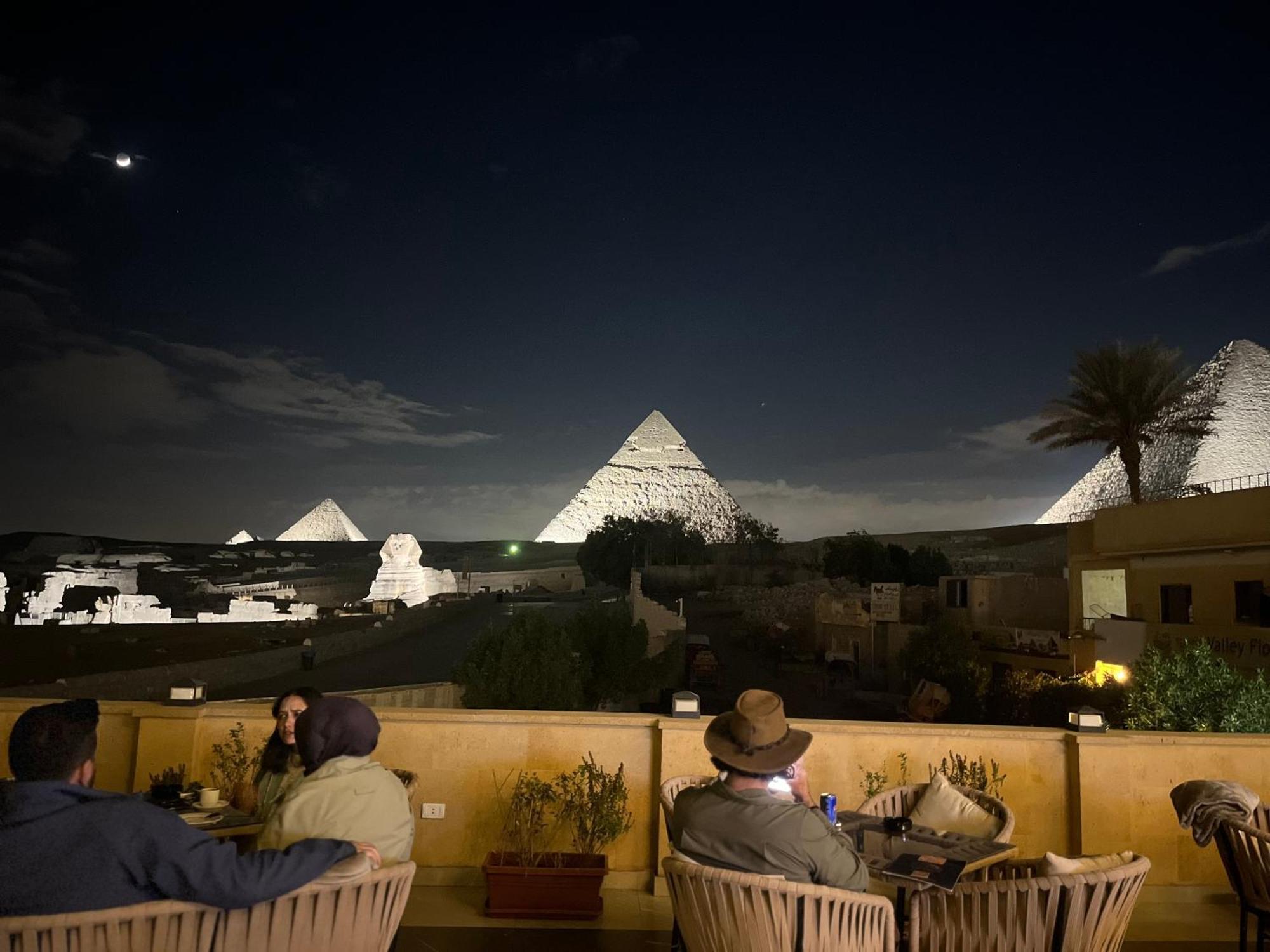 The Gate Hotel Front Pyramids & Sphinx View Kafret el-Gabal Extérieur photo