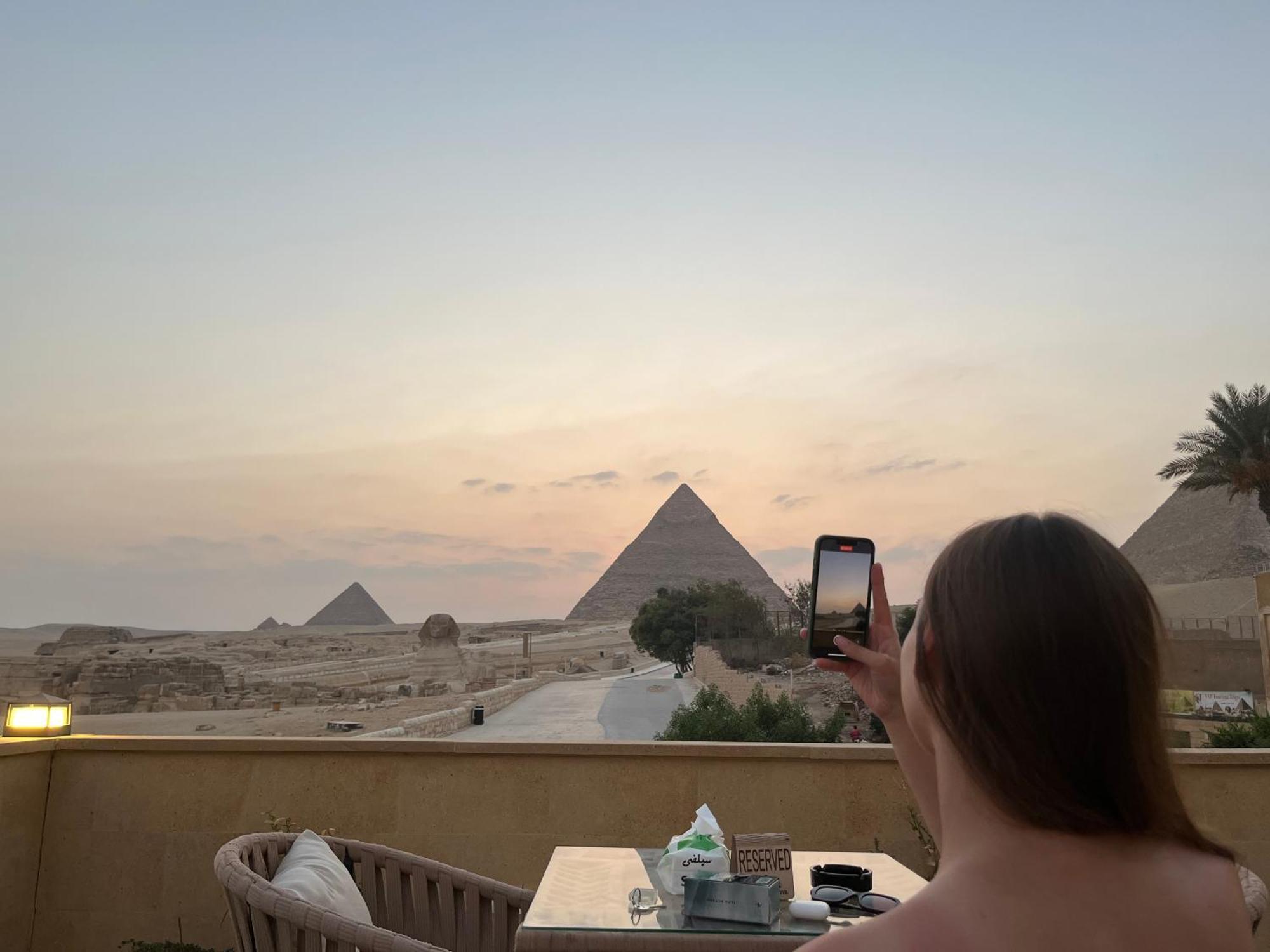 The Gate Hotel Front Pyramids & Sphinx View Kafret el-Gabal Extérieur photo