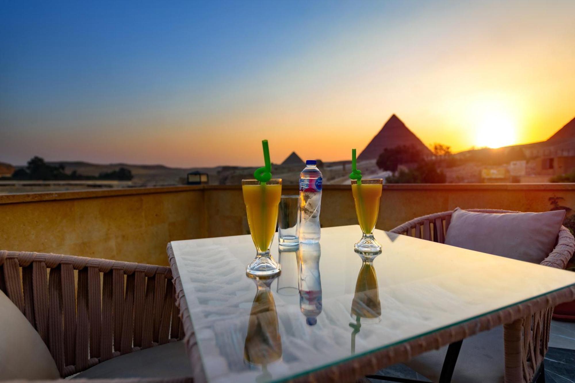 The Gate Hotel Front Pyramids & Sphinx View Kafret el-Gabal Extérieur photo