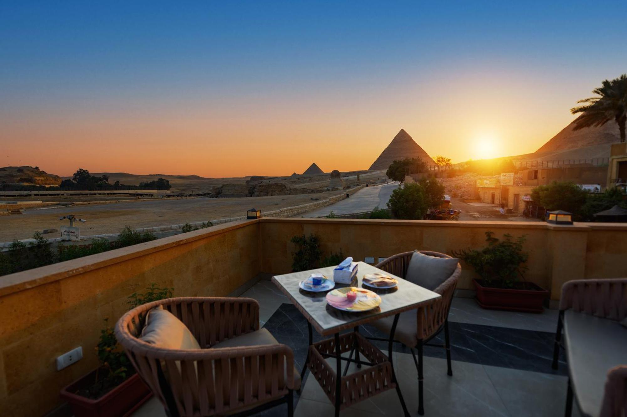 The Gate Hotel Front Pyramids & Sphinx View Kafret el-Gabal Extérieur photo