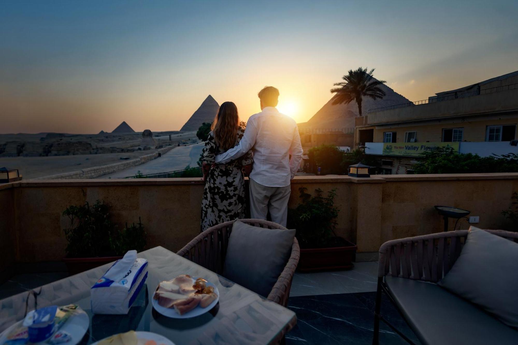 The Gate Hotel Front Pyramids & Sphinx View Le Caire Extérieur photo