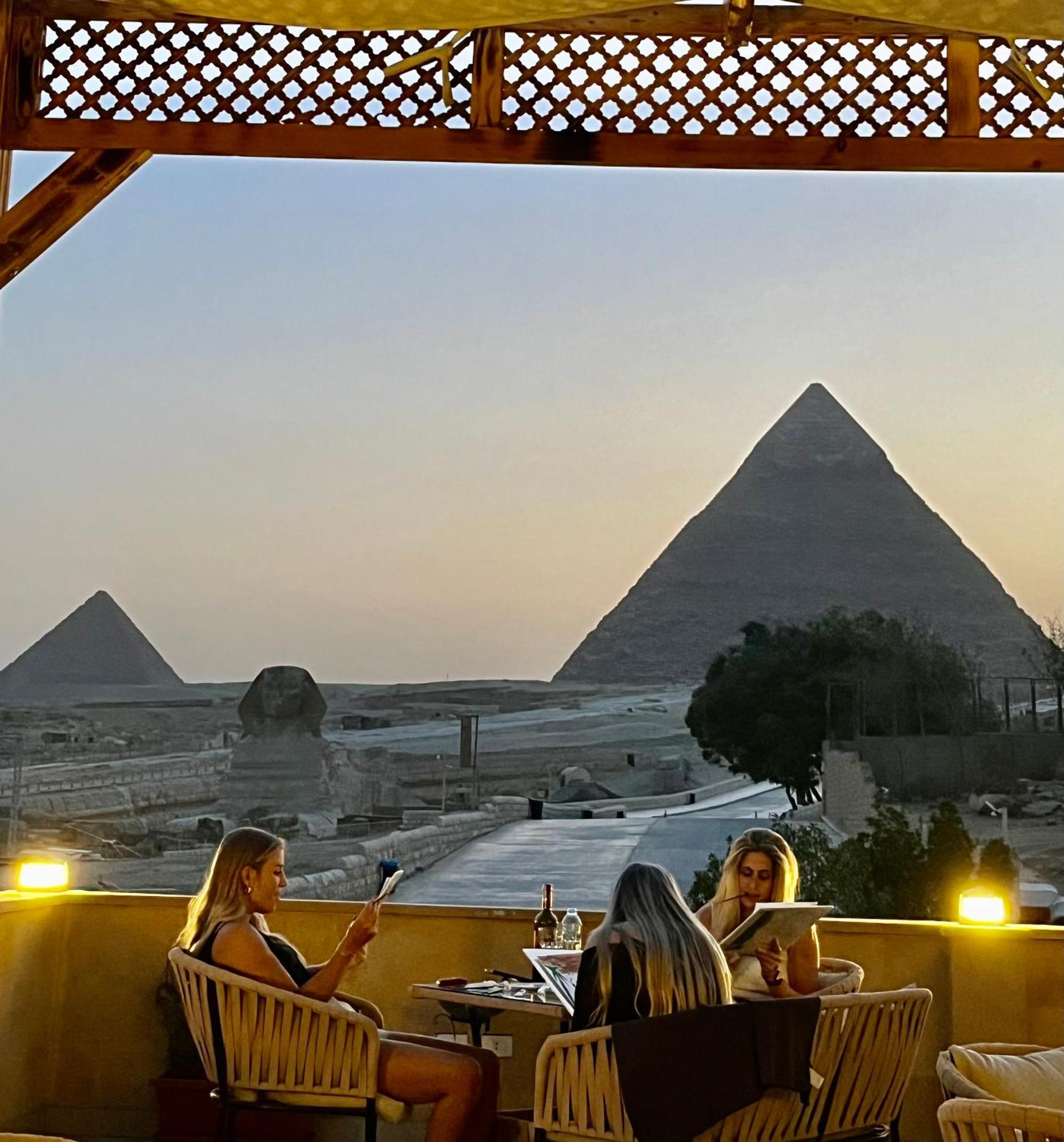 The Gate Hotel Front Pyramids & Sphinx View Kafret el-Gabal Extérieur photo